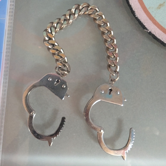 Silver Chain Handcuff Bracelet - Picture 1 of 2